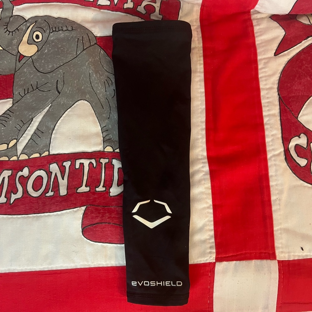 EvoShield Black Arm Sleeve